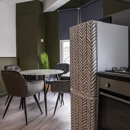 5C- Stylish Urban Retreat - Spacious 2 Bed Flat Λονδίνο Εξωτερικό φωτογραφία