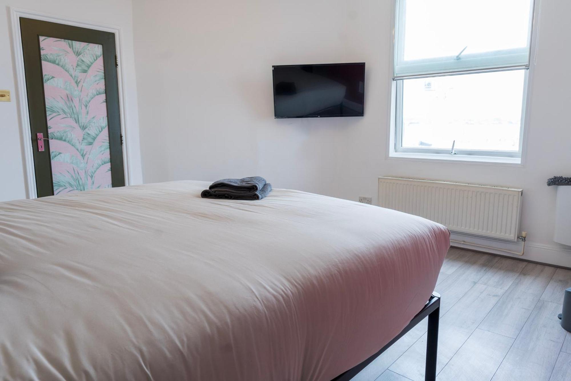 5C- Stylish Urban Retreat - Spacious 2 Bed Flat Λονδίνο Εξωτερικό φωτογραφία