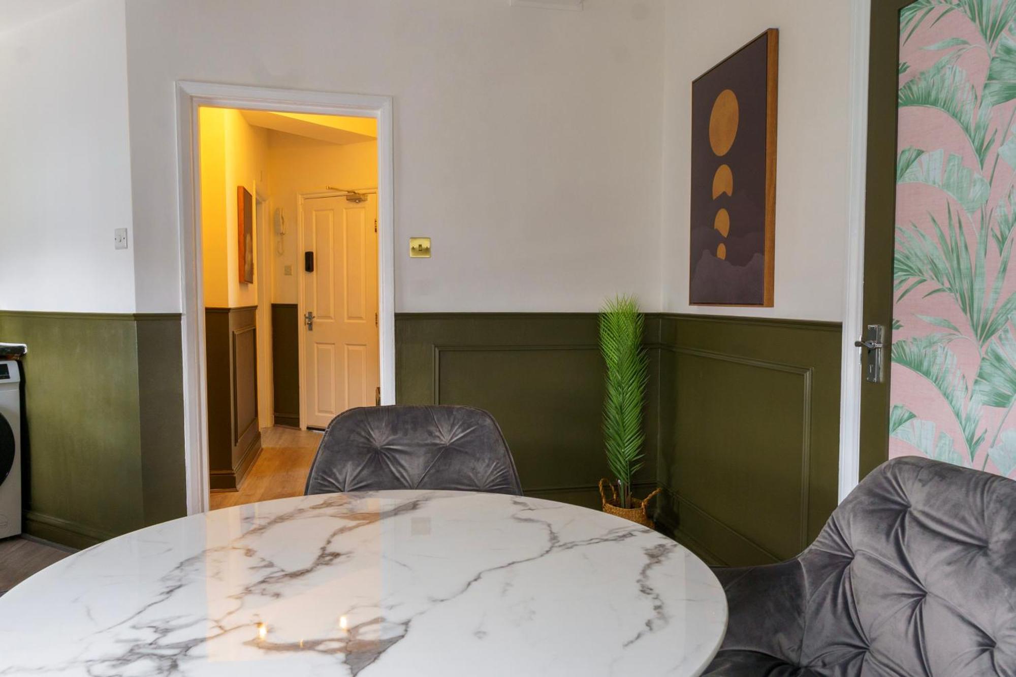 5C- Stylish Urban Retreat - Spacious 2 Bed Flat Λονδίνο Εξωτερικό φωτογραφία